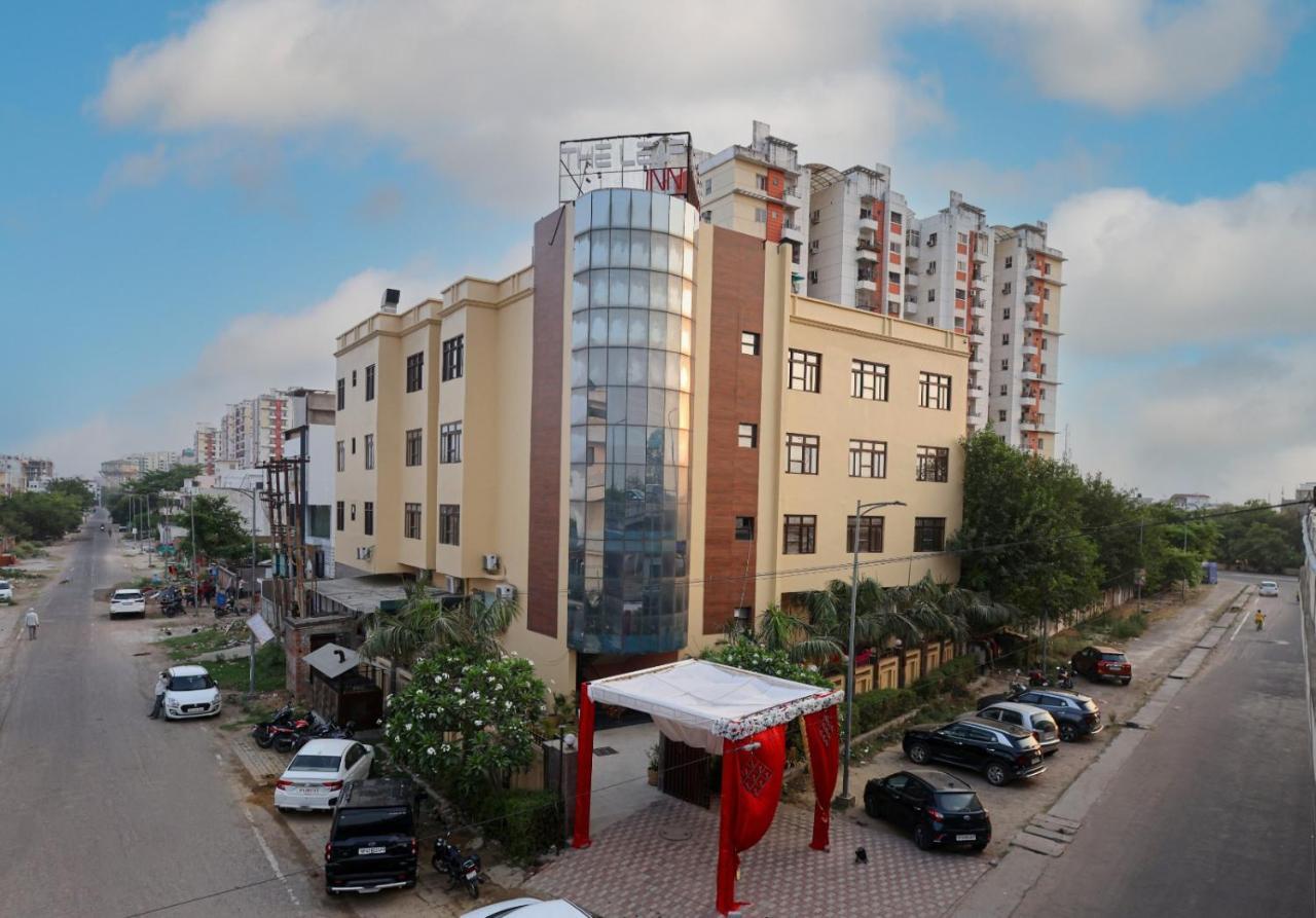 Hotel The Leaf - Gomti Nagar 勒克瑙 外观 照片