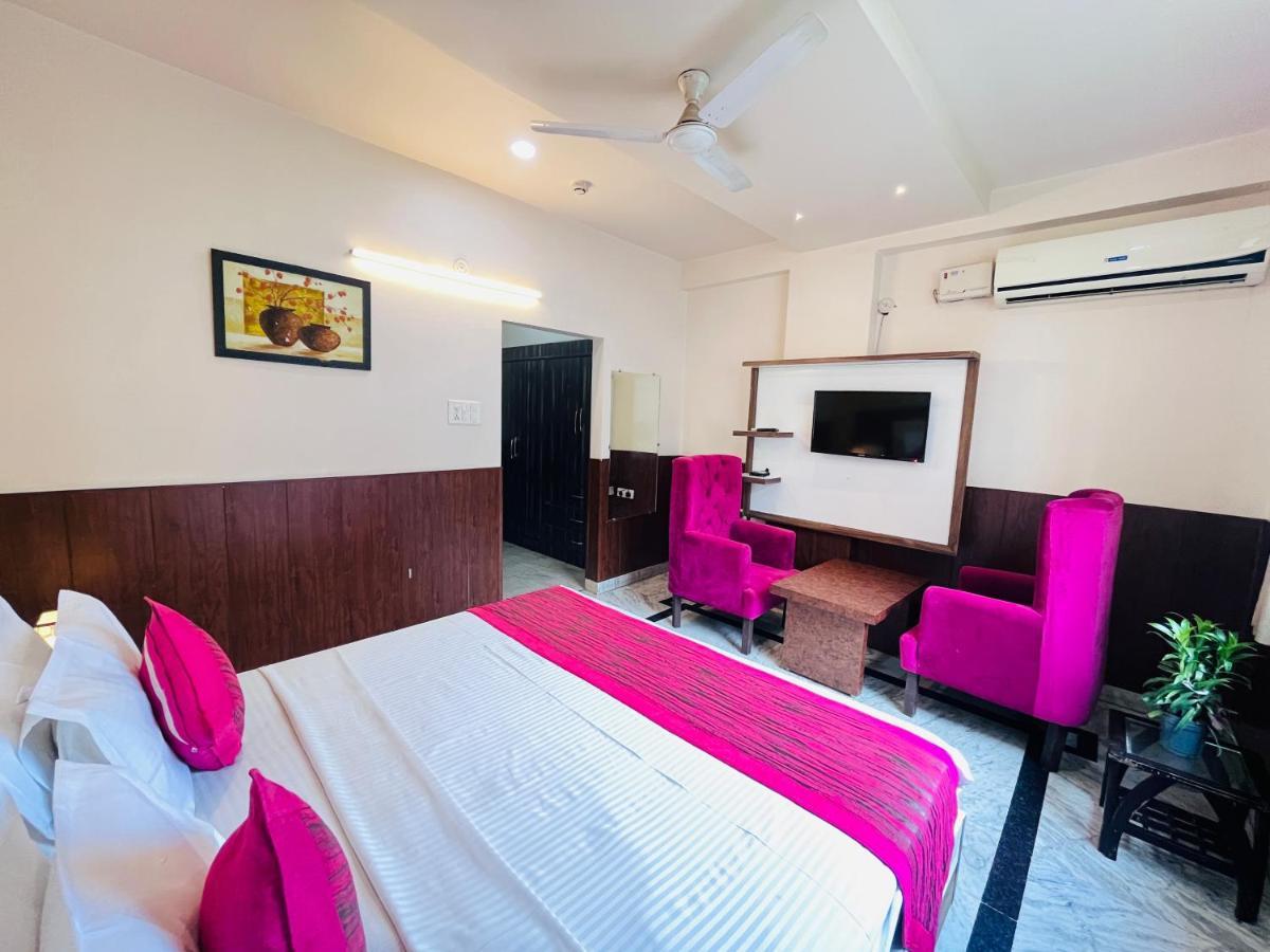 Hotel The Leaf - Gomti Nagar 勒克瑙 外观 照片