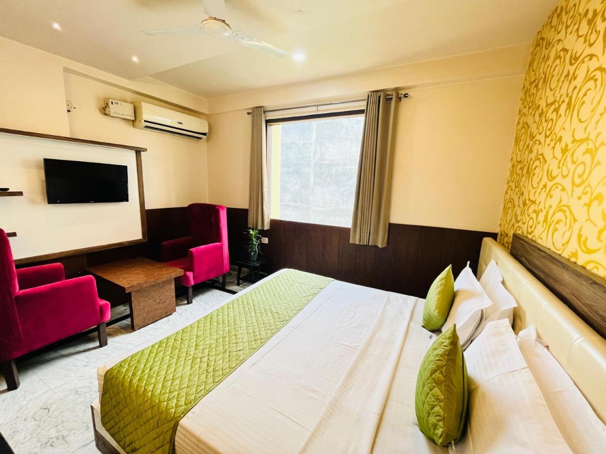 Hotel The Leaf - Gomti Nagar 勒克瑙 外观 照片