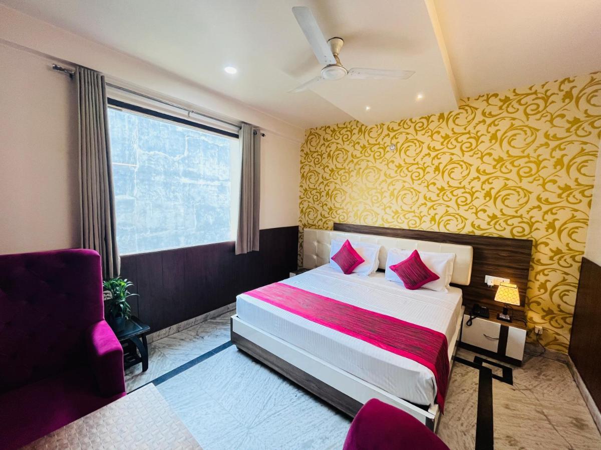 Hotel The Leaf - Gomti Nagar 勒克瑙 外观 照片