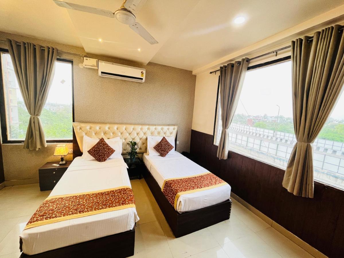 Hotel The Leaf - Gomti Nagar 勒克瑙 外观 照片