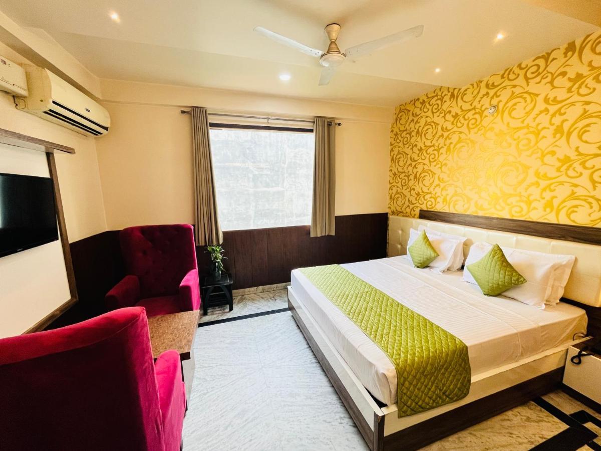 Hotel The Leaf - Gomti Nagar 勒克瑙 外观 照片